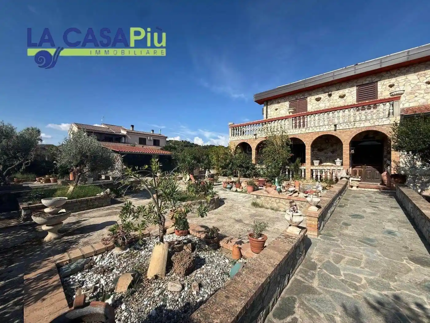 Villa in vendita a Borgia