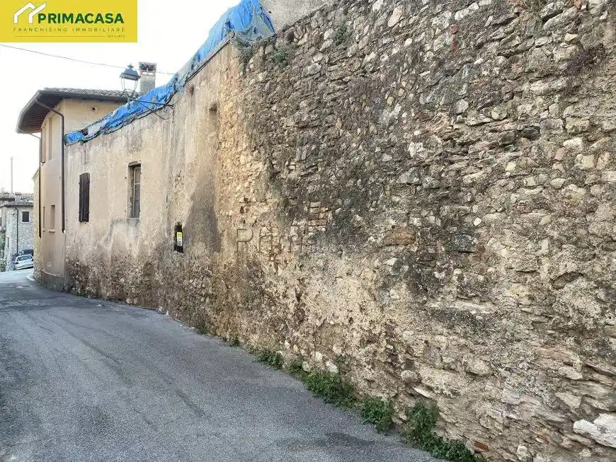 Rustico - Casale in vendita a Toscolano-Maderno