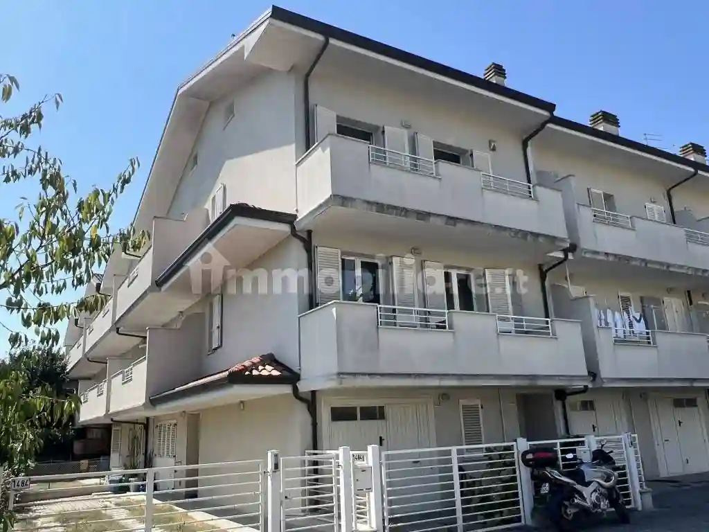 Villetta a schiera - foto 3