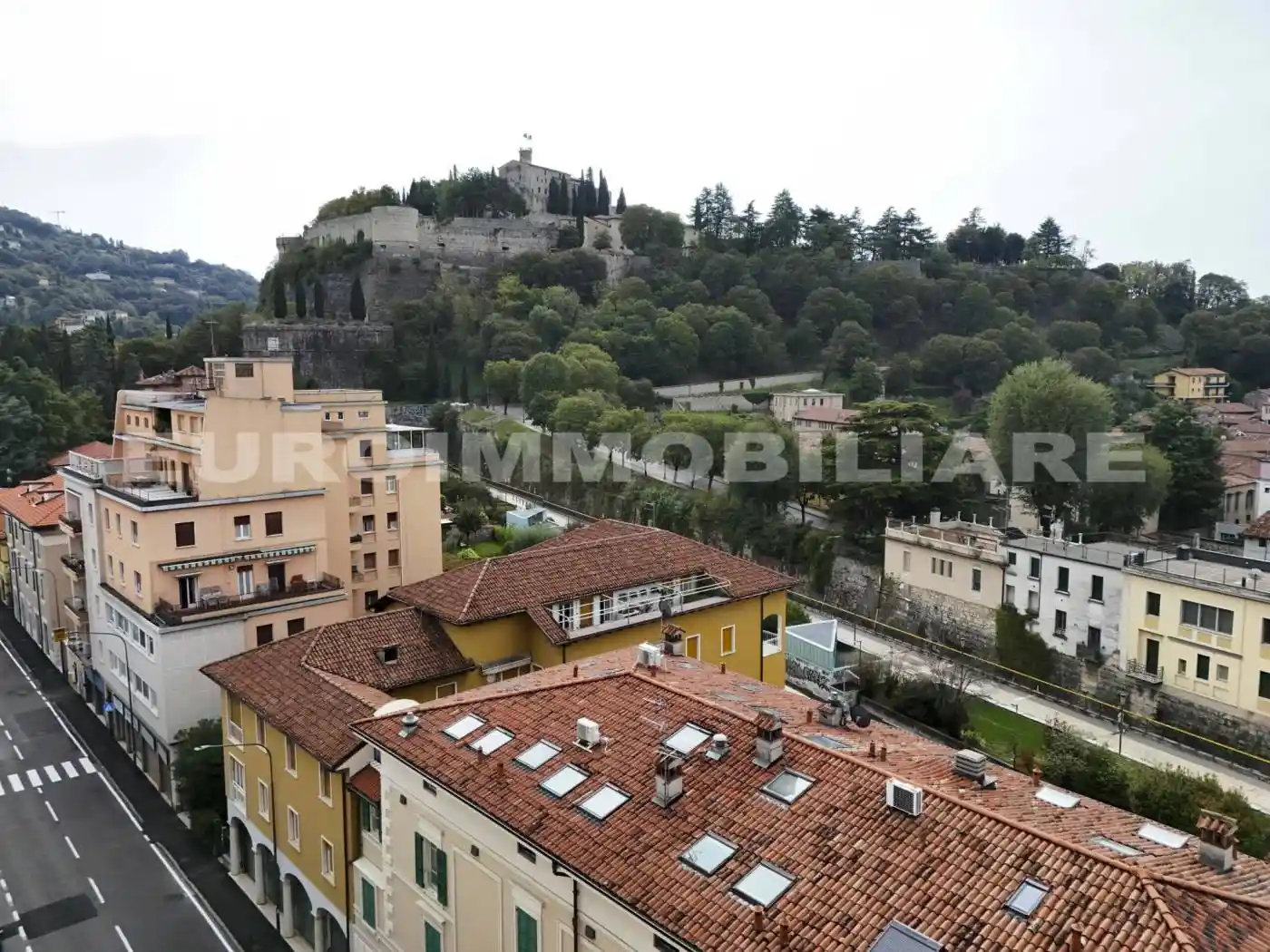 Appartamento in vendita a Brescia