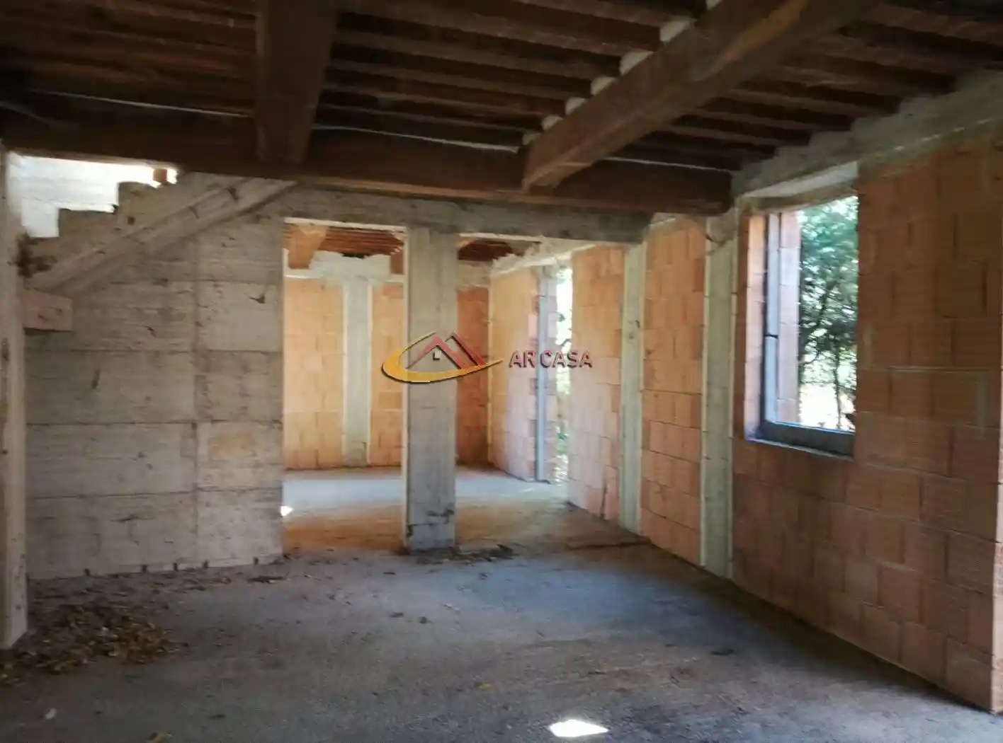 Casa indipendente in vendita a Arezzo