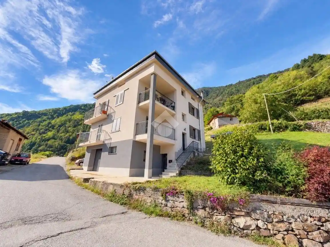 Casa indipendente in vendita a Tirano
