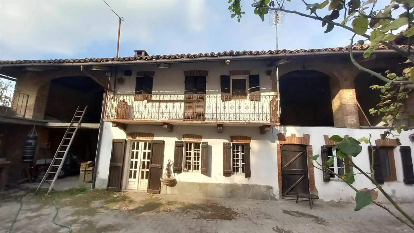 Casa indipendente in vendita a Passerano Marmorito