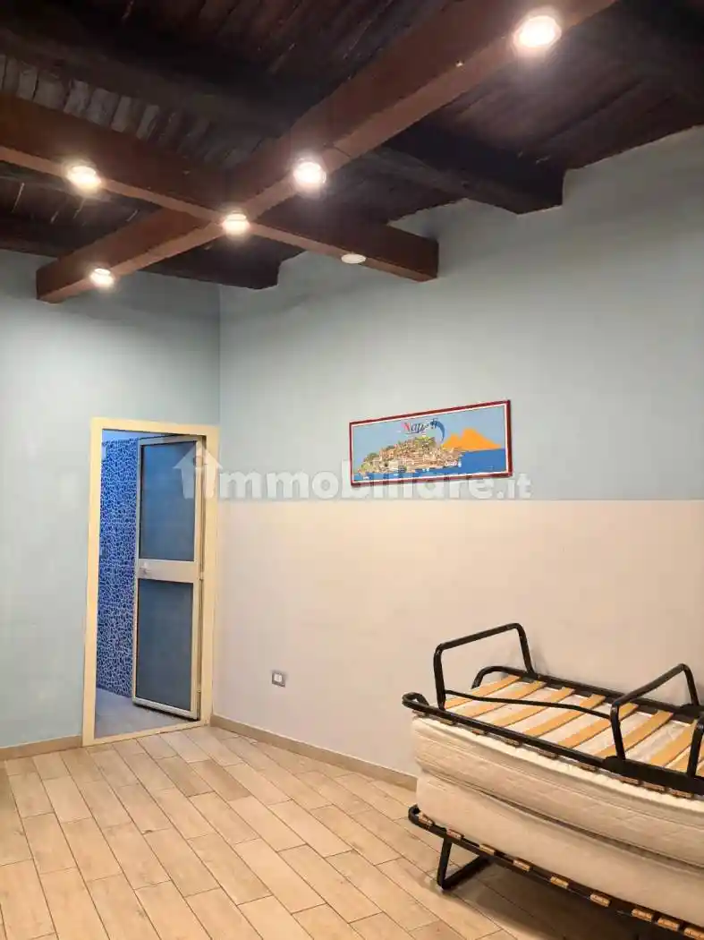 Appartamento in affitto a Napoli