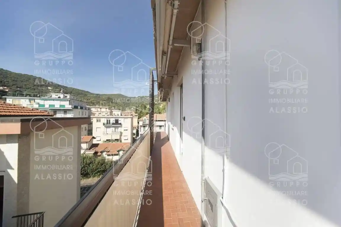 Appartamento in vendita a Alassio
