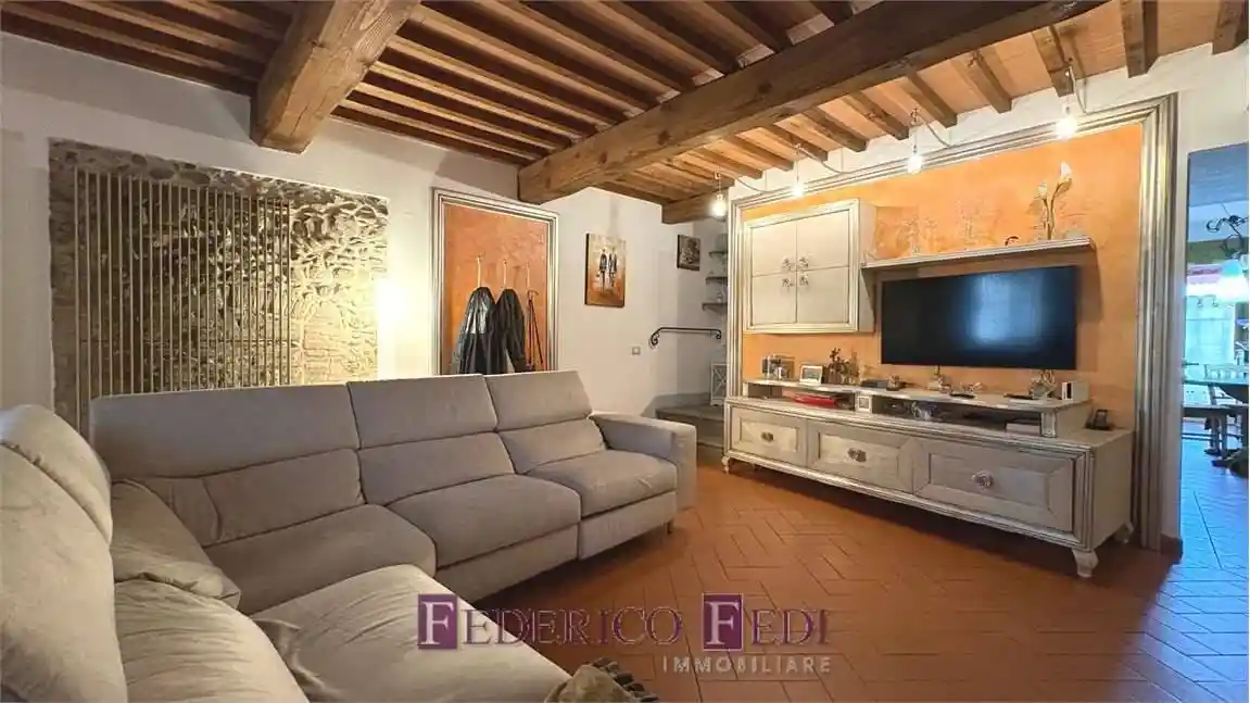 Villa in vendita a Prato