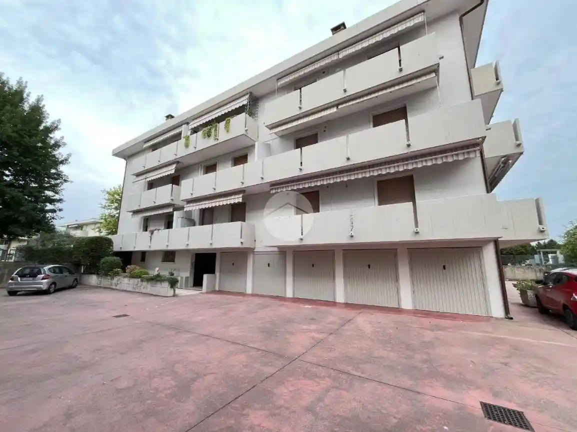 Appartamento in vendita a Albignasego