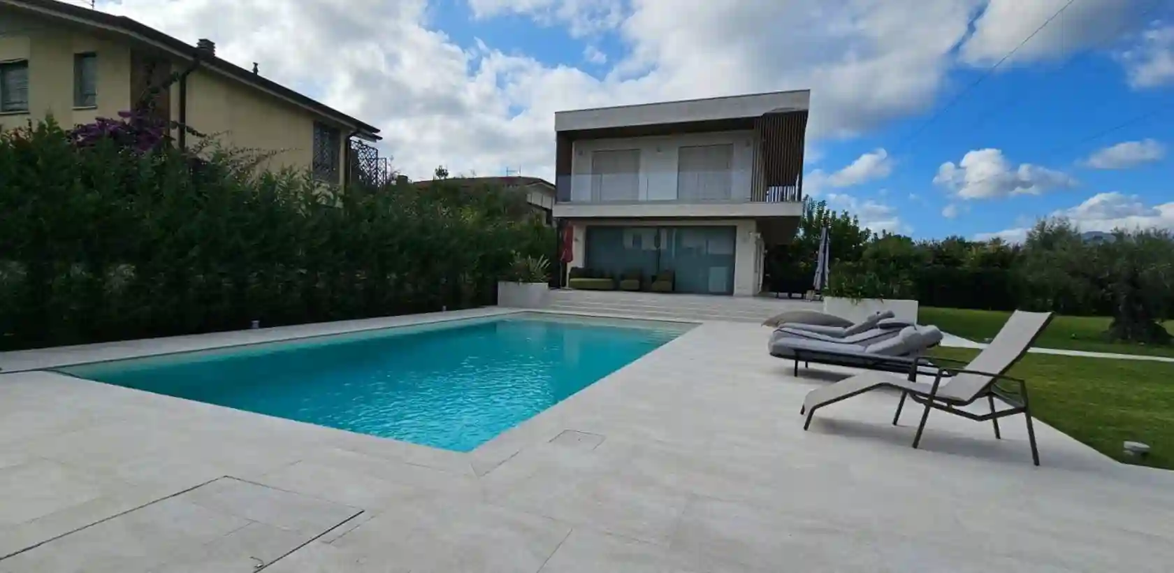 Villa - foto 2