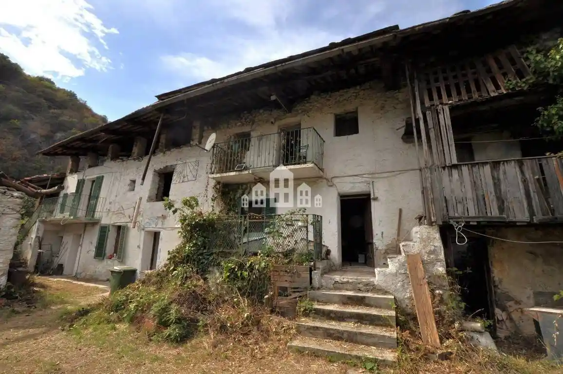 Rustico - Casale in vendita a Cuorgnè