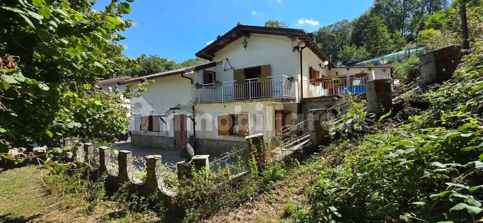 Casa indipendente in vendita a Torriglia