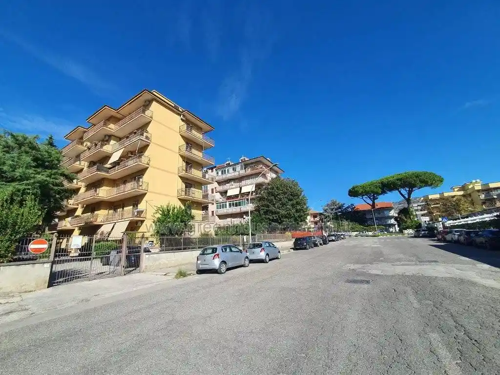 Appartamento in vendita a Caserta