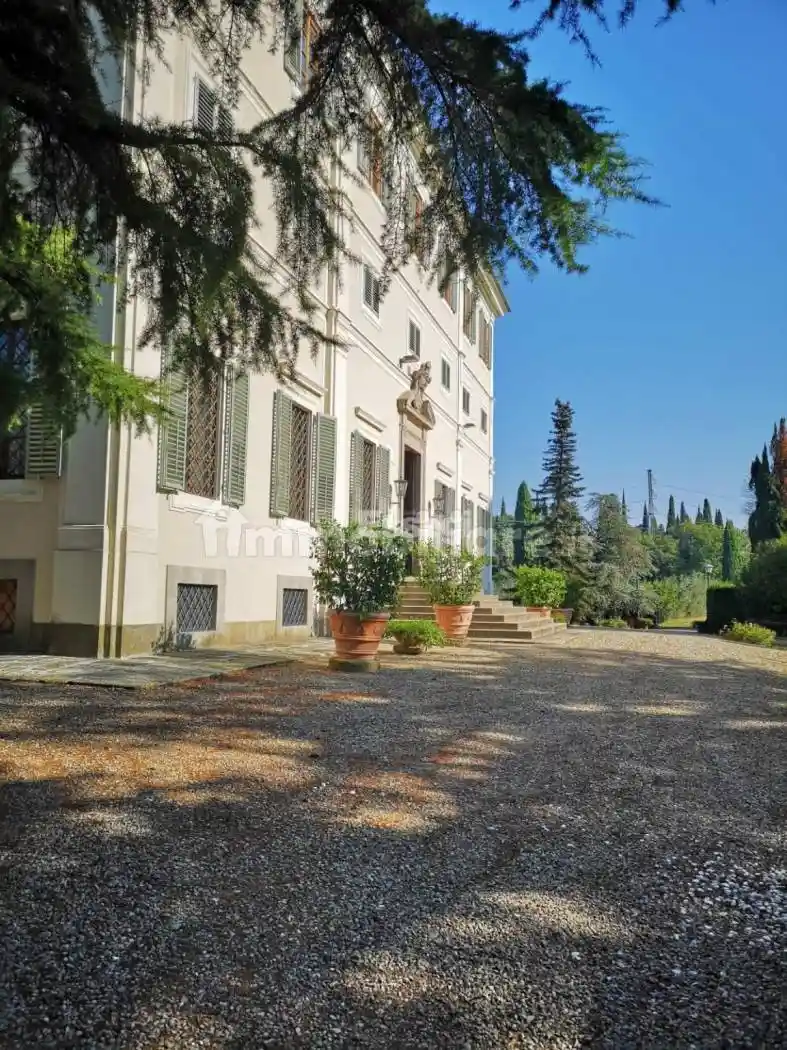 Villa in vendita a Pistoia
