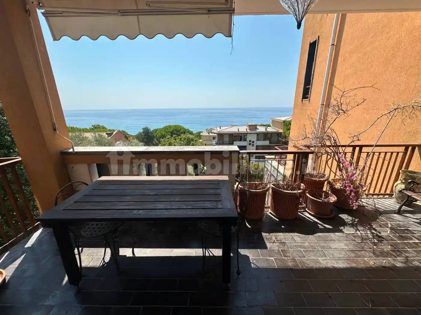 Appartamento in affitto a Arenzano