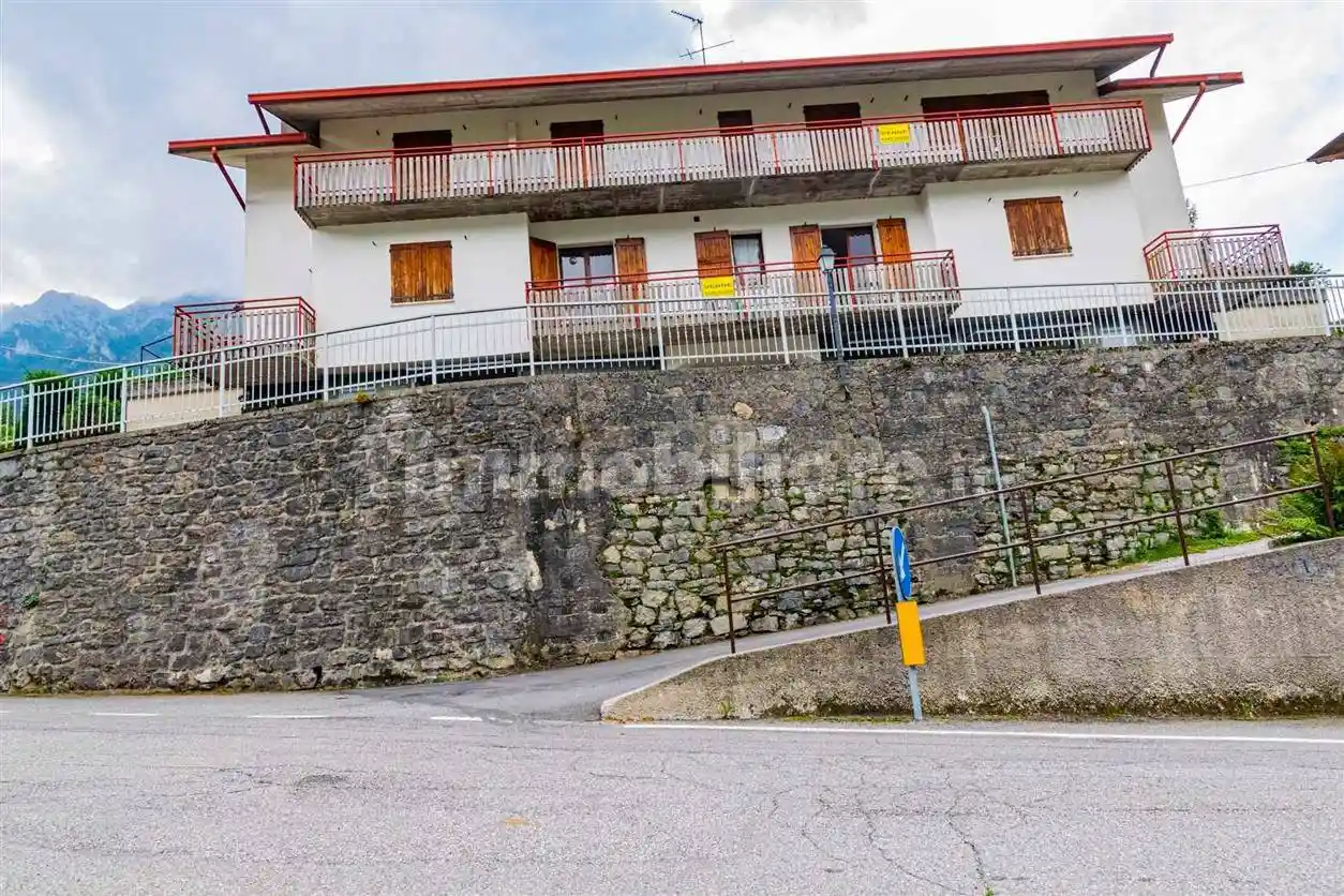Appartamento in vendita a Serina