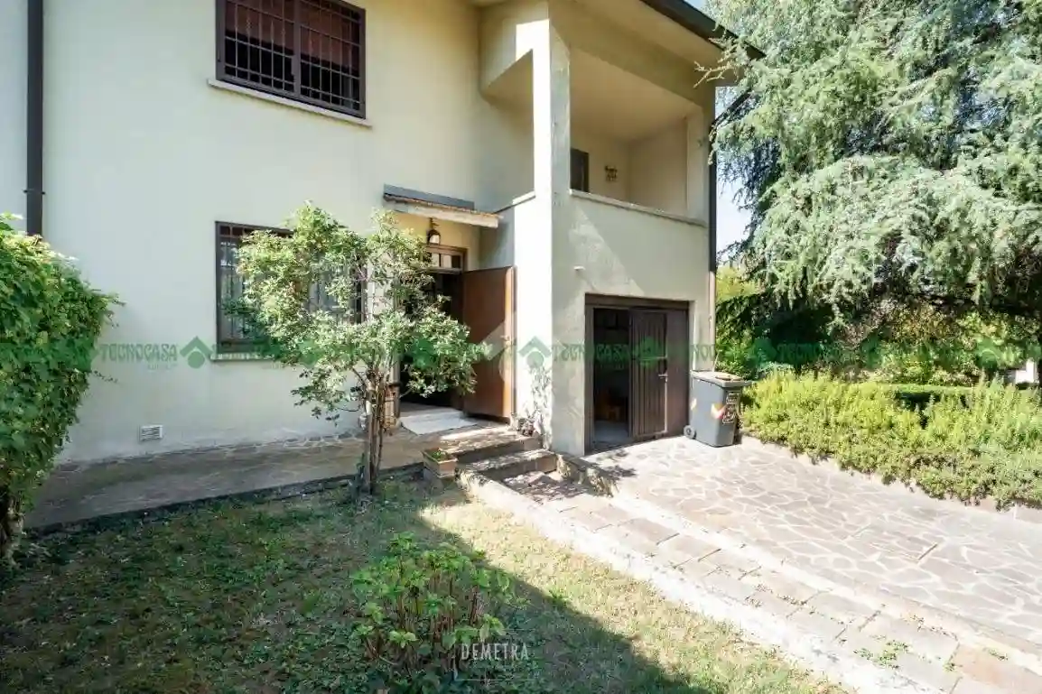 Villetta a schiera - foto 2