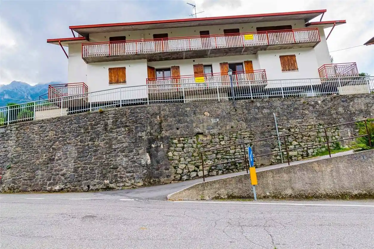 Appartamento in vendita a Serina