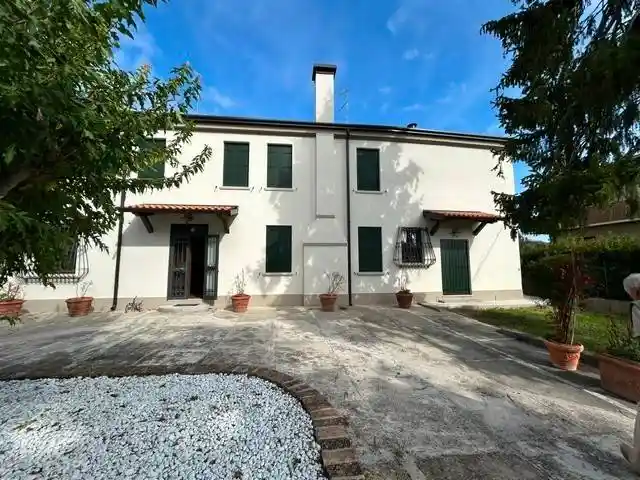 Rustico - Casale in vendita a Fiesso Umbertiano