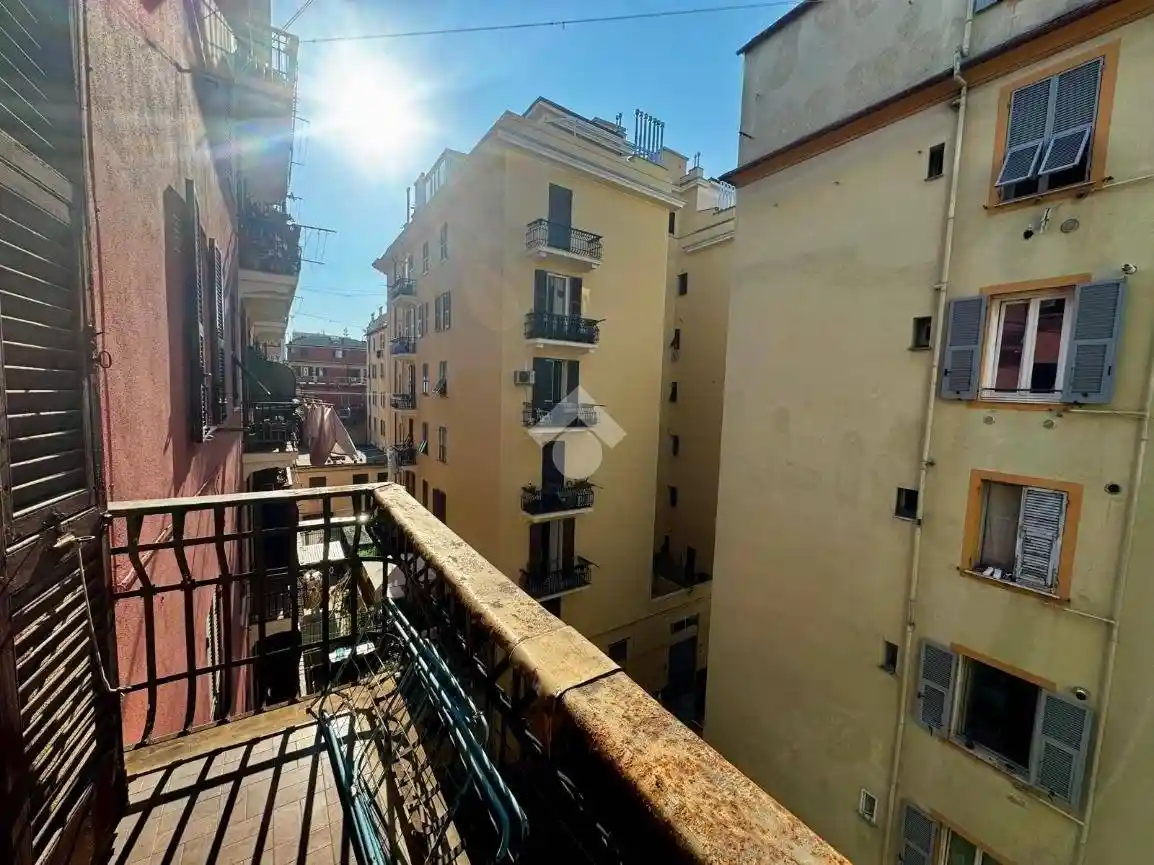 Appartamento in vendita a Genova