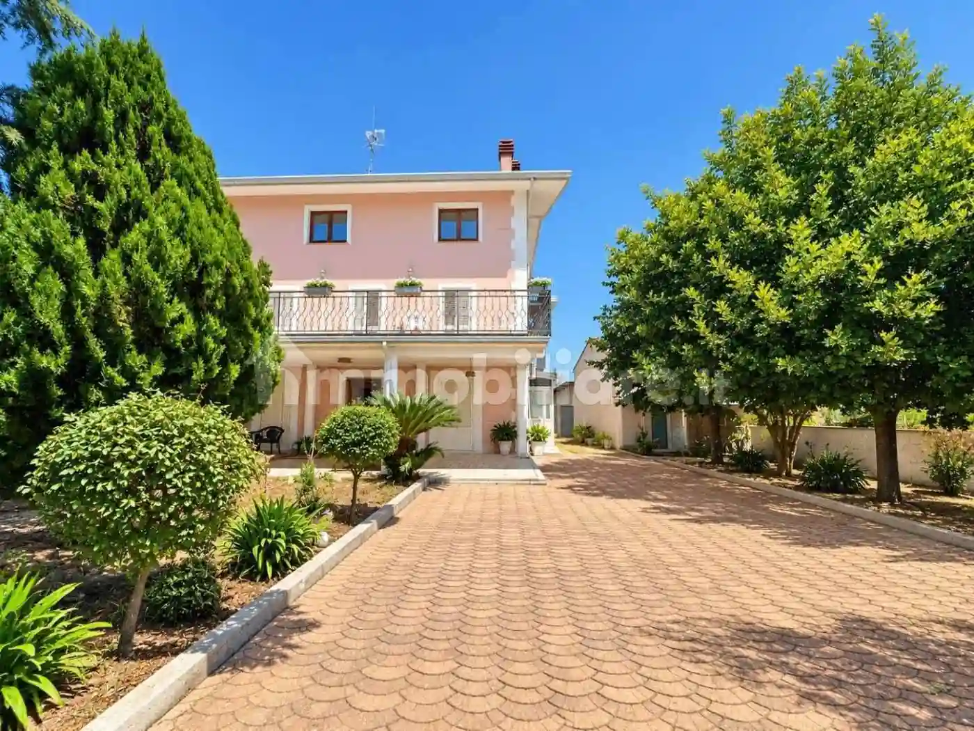 Villa - foto 2