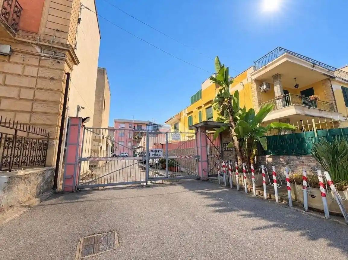 Appartamento in vendita a Palermo
