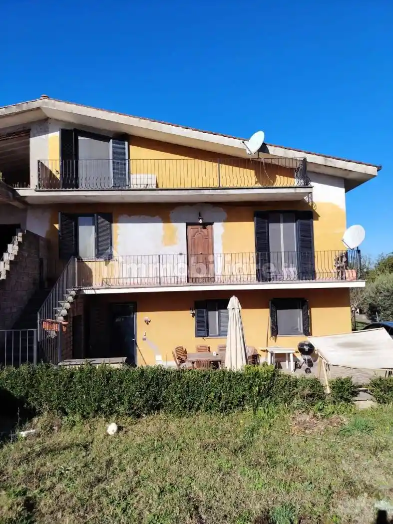 Villa in vendita a Mazzano Romano
