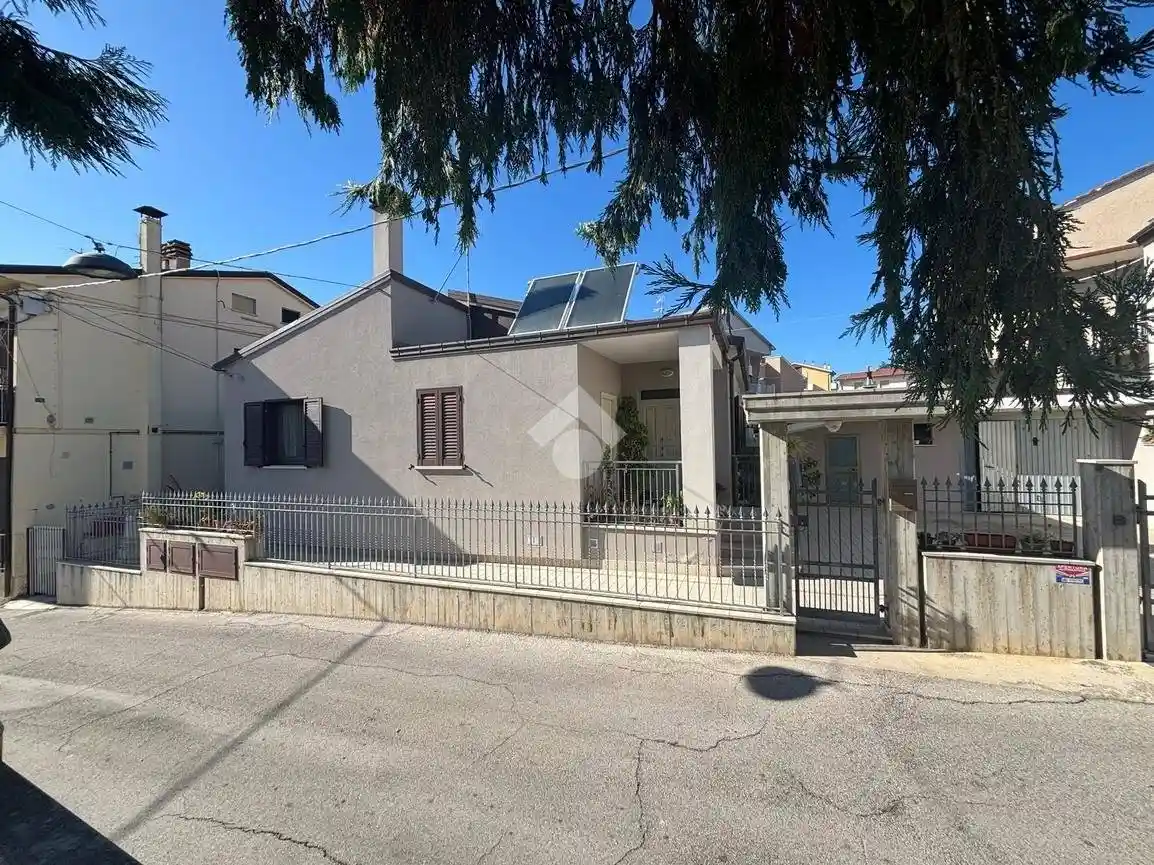 Villa in vendita a Atri