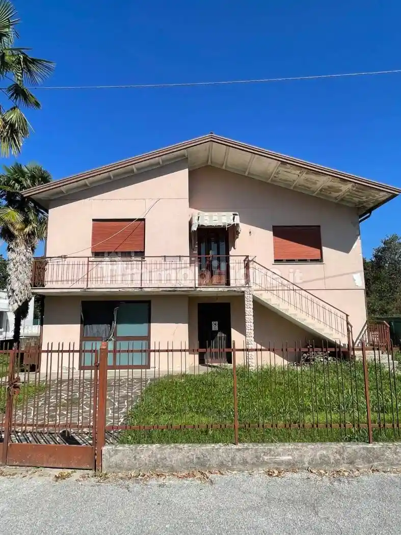 Casa indipendente in vendita a Trebaseleghe