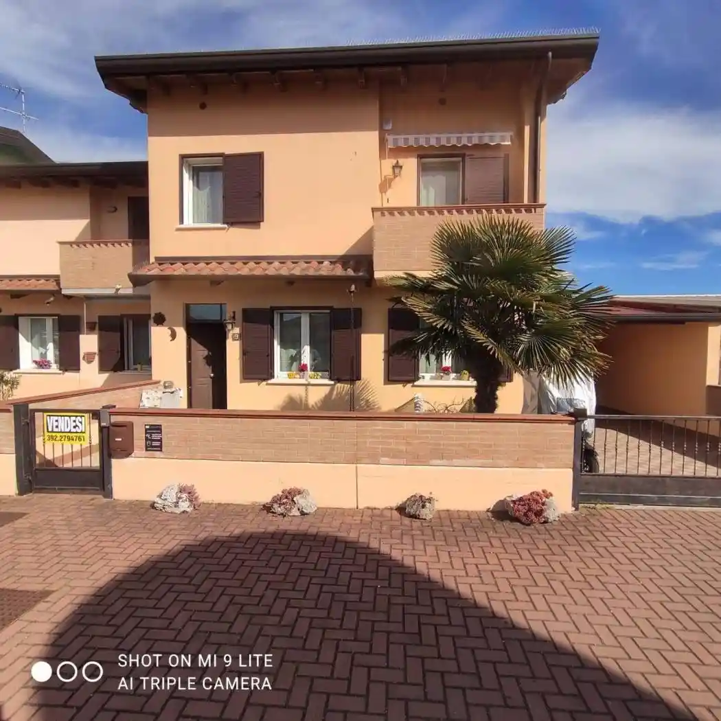 Villetta a schiera in vendita a Lagosanto