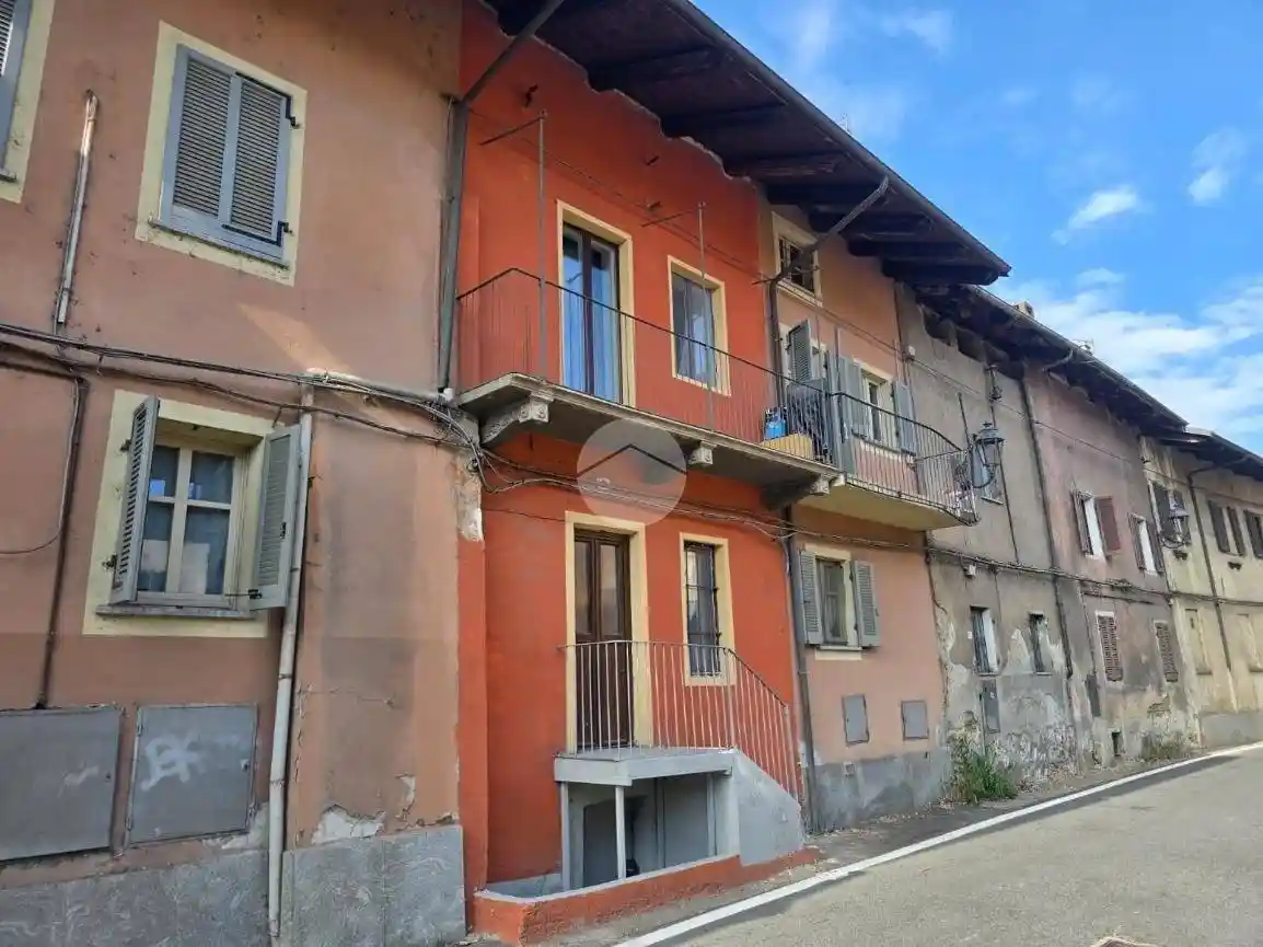 Casa indipendente in vendita a Rivarossa