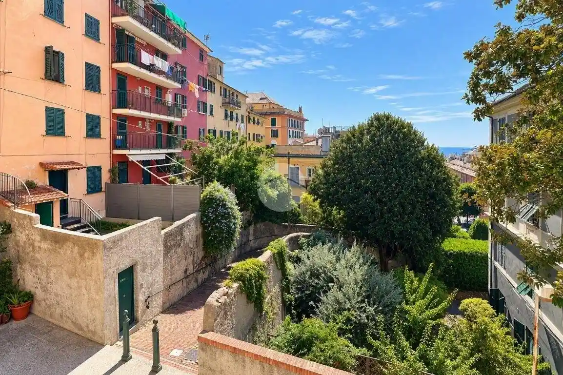 Appartamento in vendita a Genova