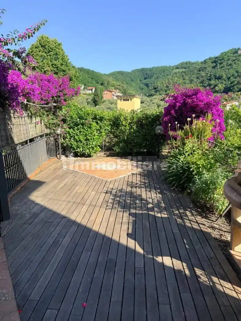 Appartamento in affitto a Lerici