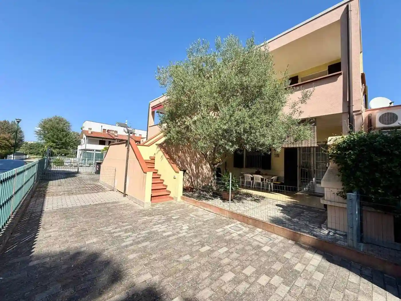 Villetta a schiera - foto 2