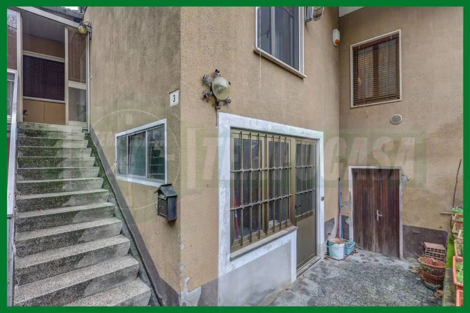 Casa indipendente in vendita a Caravate