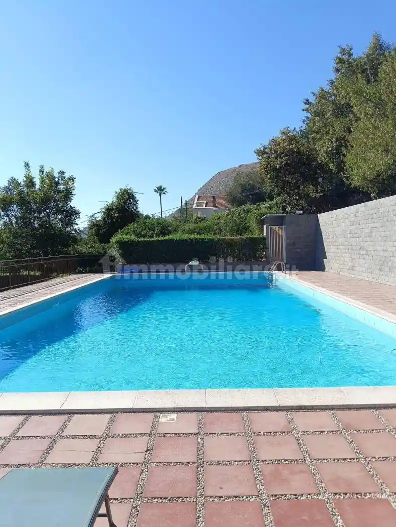 Villa in vendita a Palermo