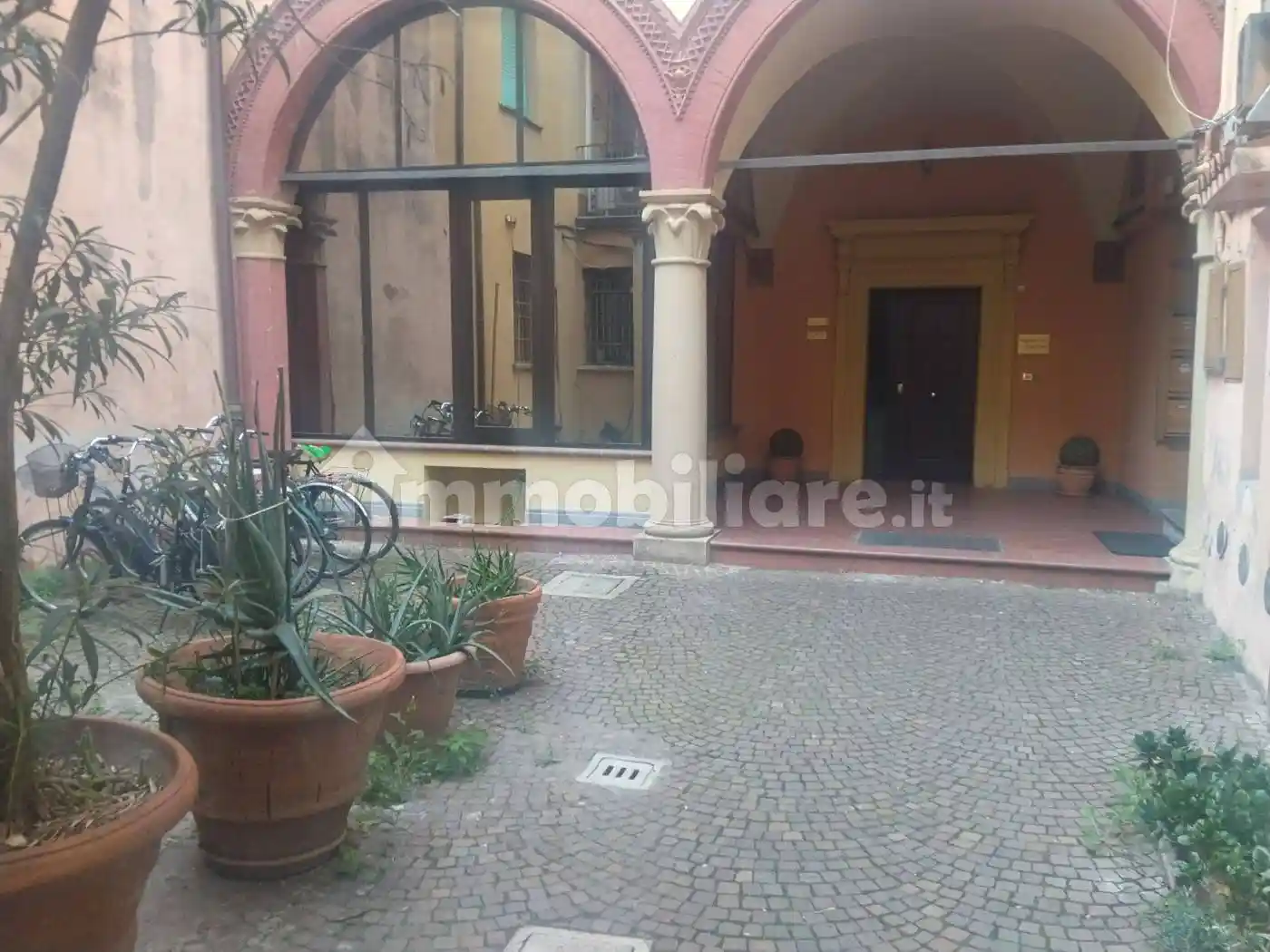 Appartamento in affitto a Bologna
