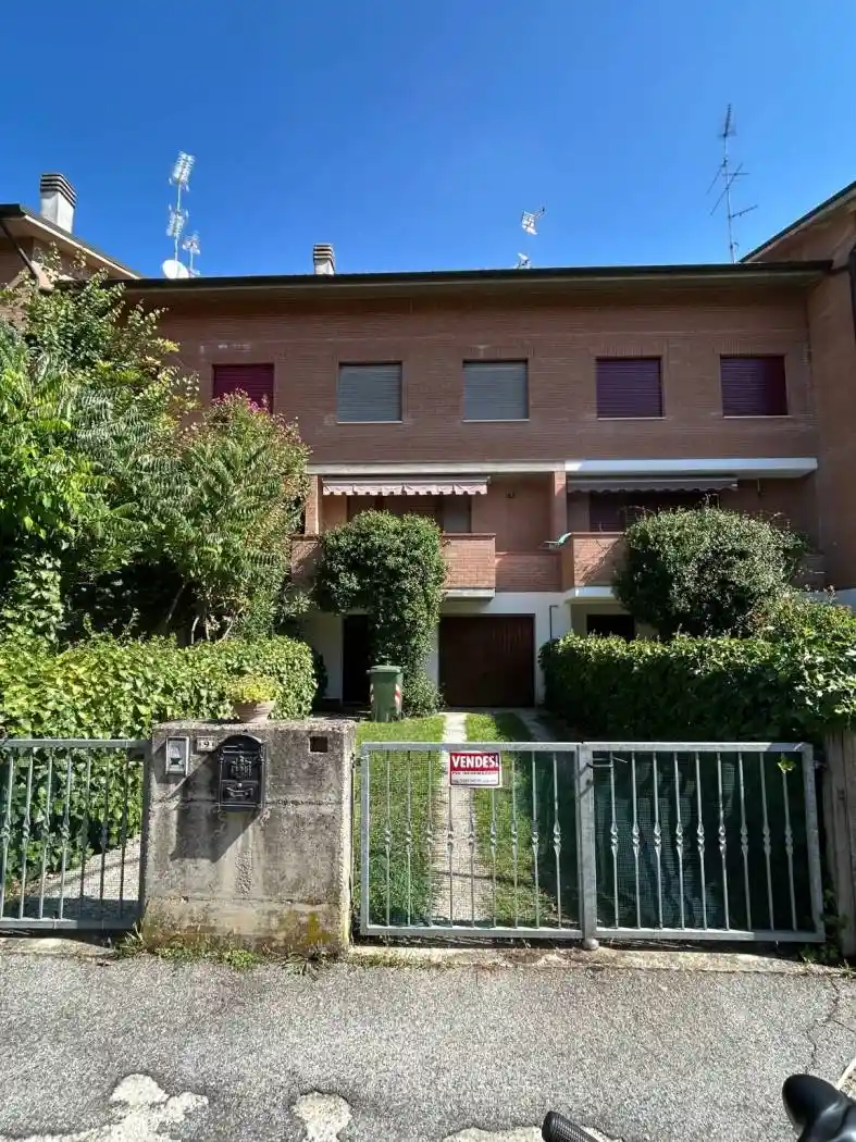 Villetta a schiera in vendita a Cento