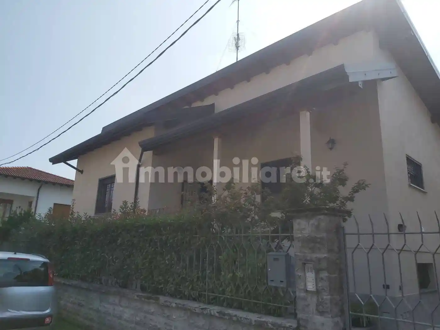 Villa in vendita a Pogliano Milanese
