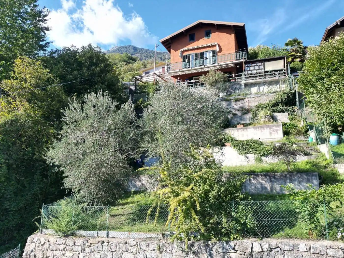 Villa in vendita a Dazio