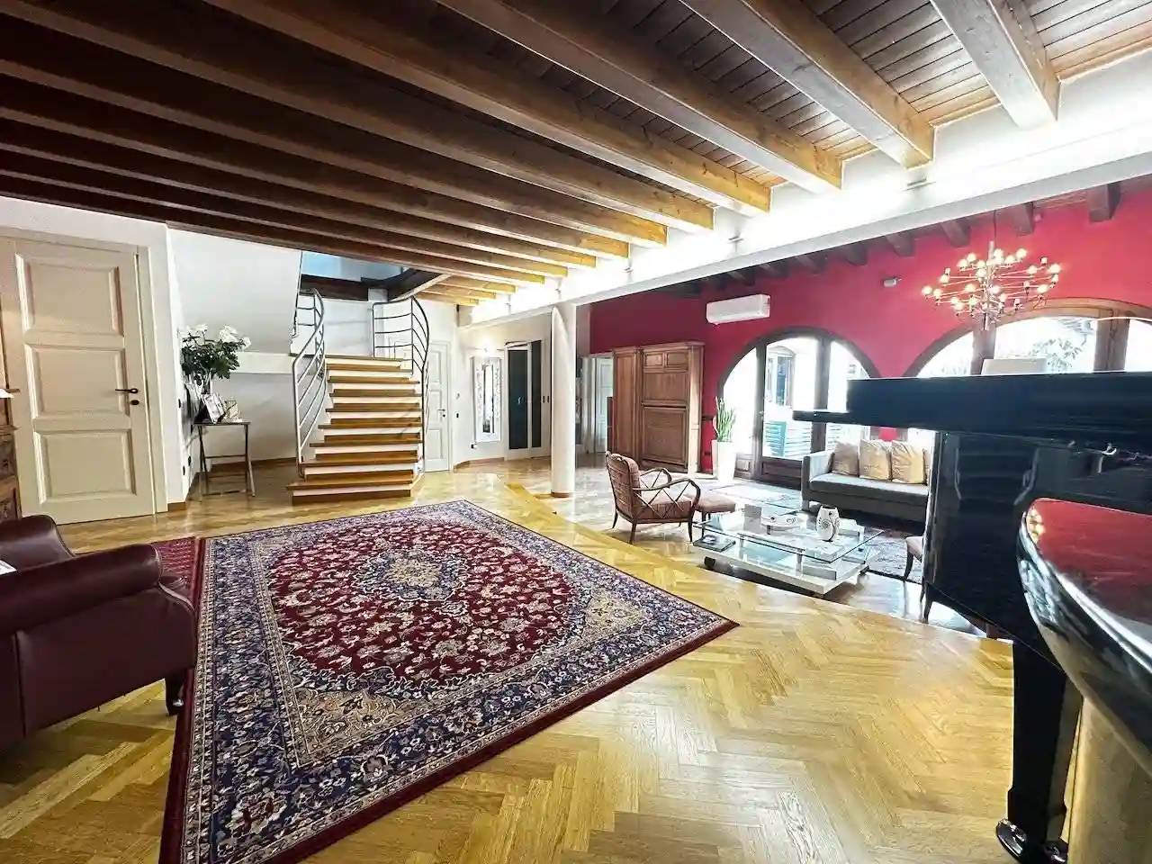 Villa - foto 2