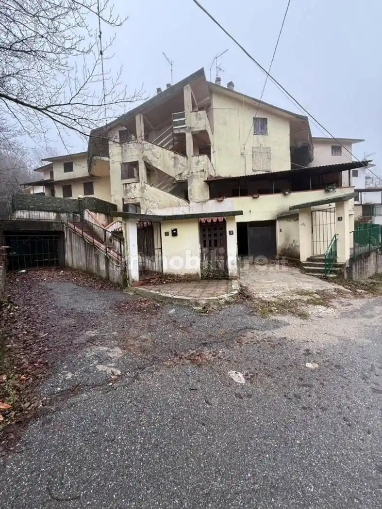 Appartamento in vendita a Santo Stefano in Aspromonte