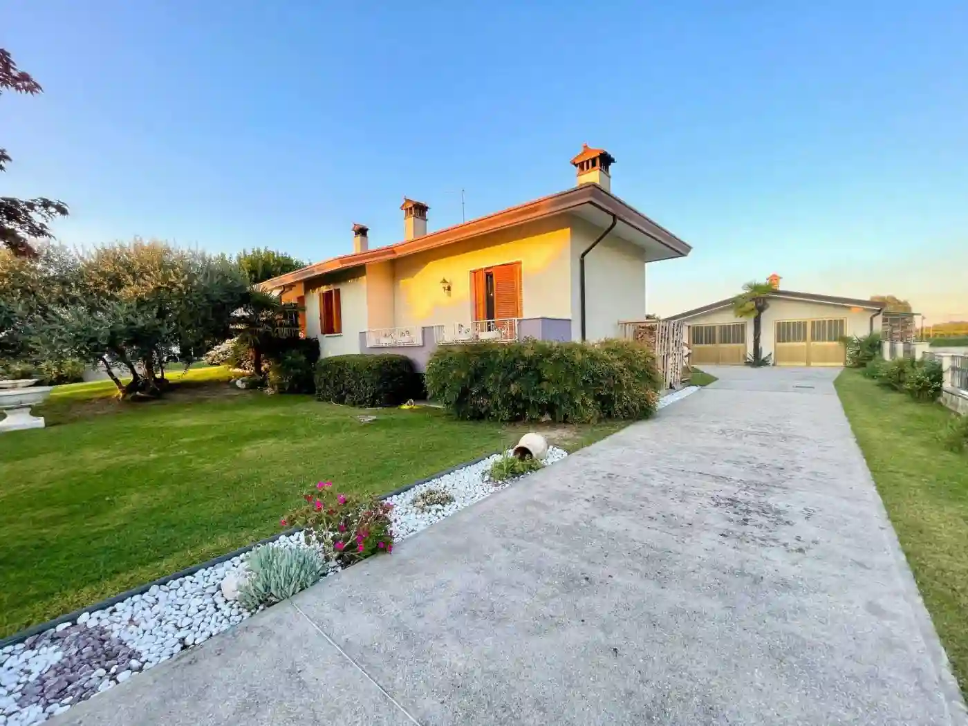 Villa - foto 2