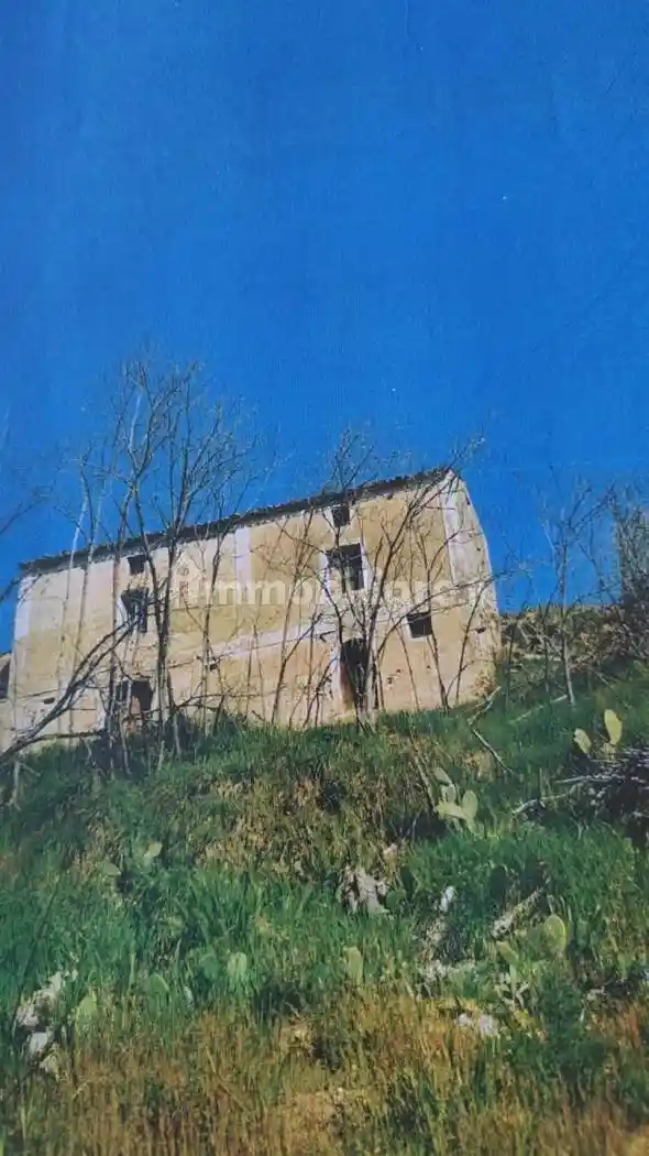 Rustico - Casale in vendita a Cosenza