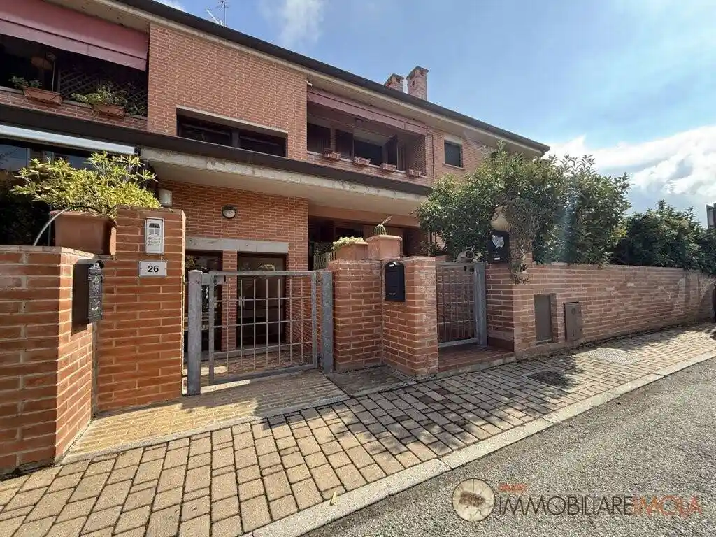 Appartamento in vendita a Dozza