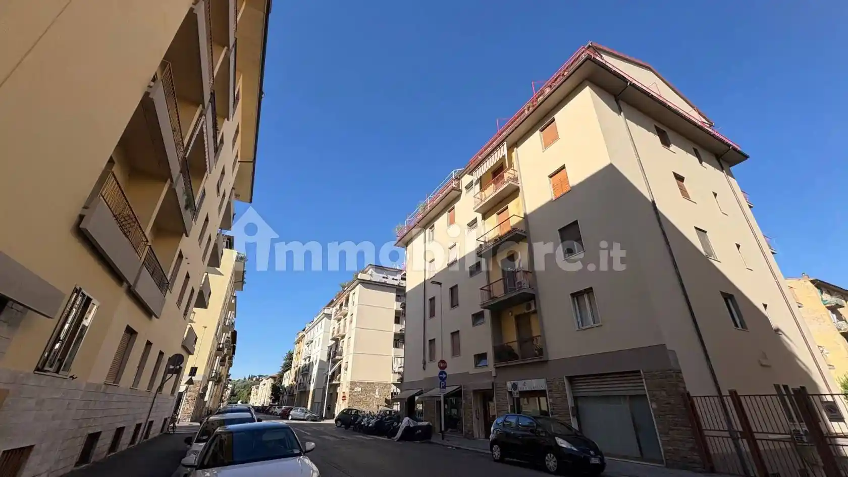 Appartamento in vendita a Firenze