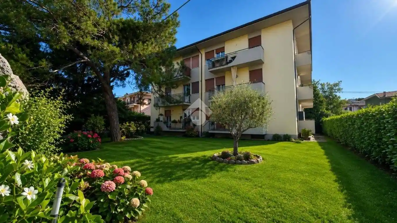 Appartamento in vendita a Bardolino