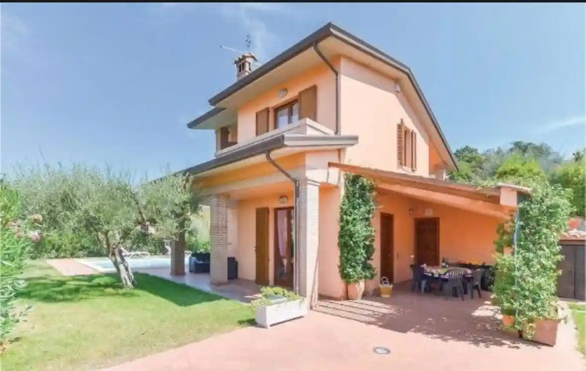 Villa in affitto a Magione