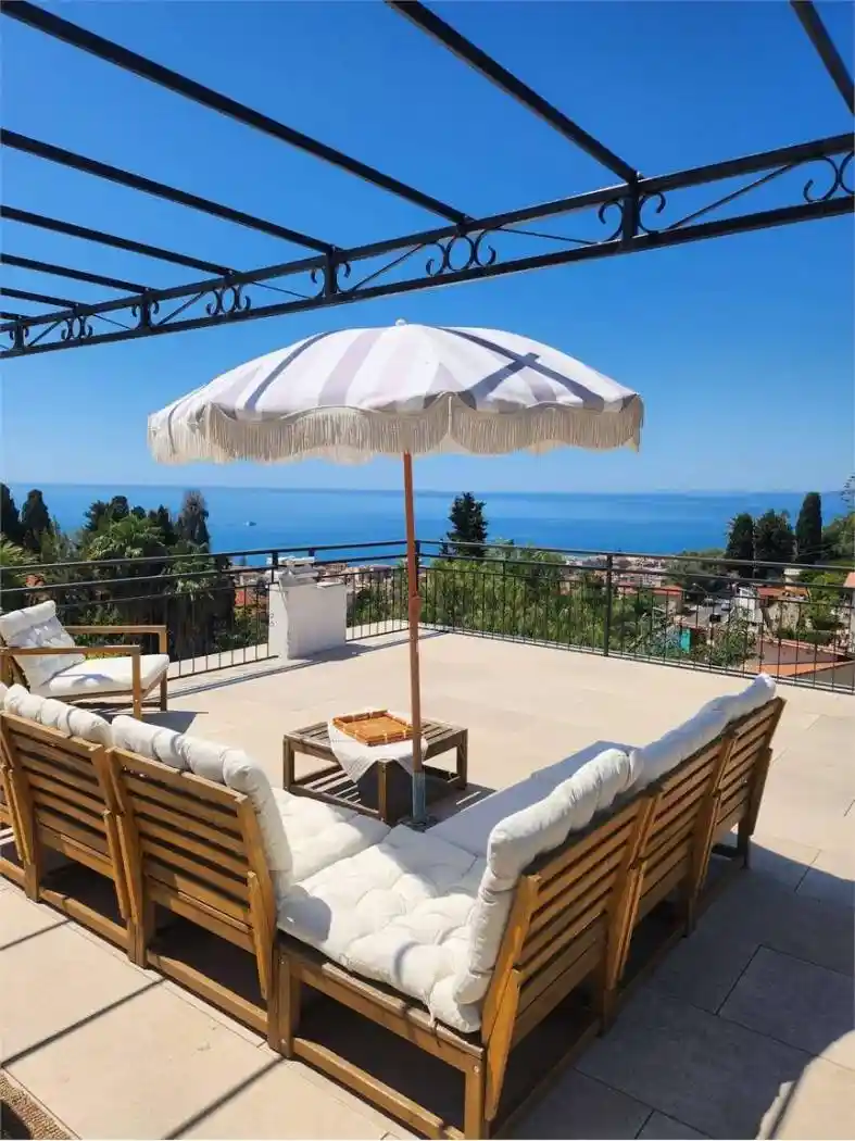 Appartamento in vendita a Bordighera