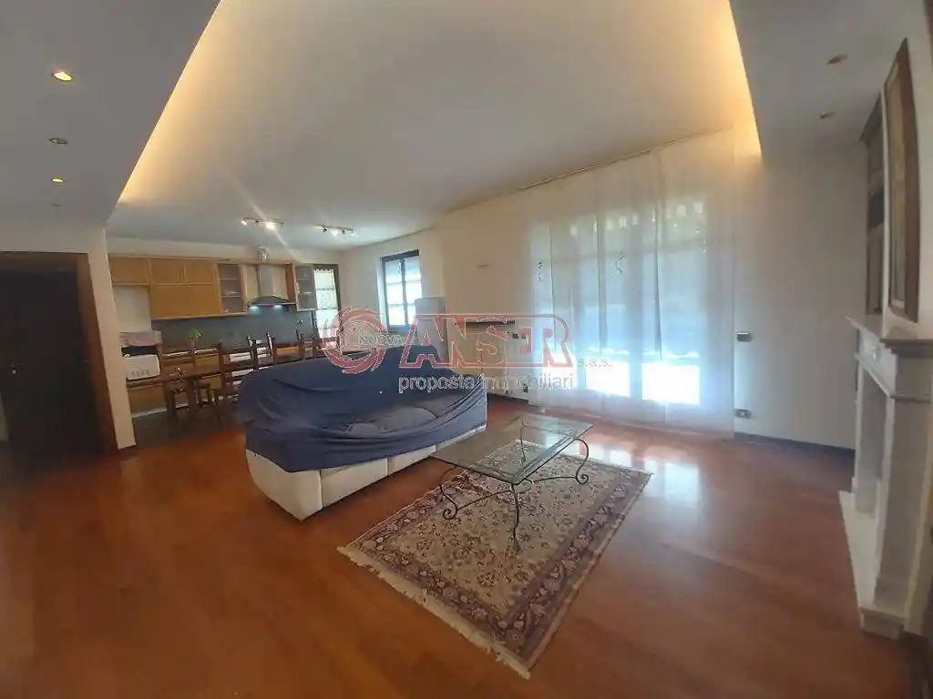 Appartamento in affitto a Viganò