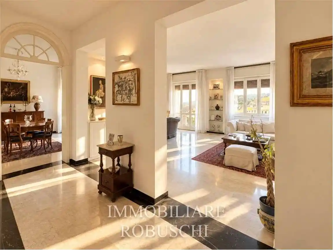 Appartamento in vendita a Firenze