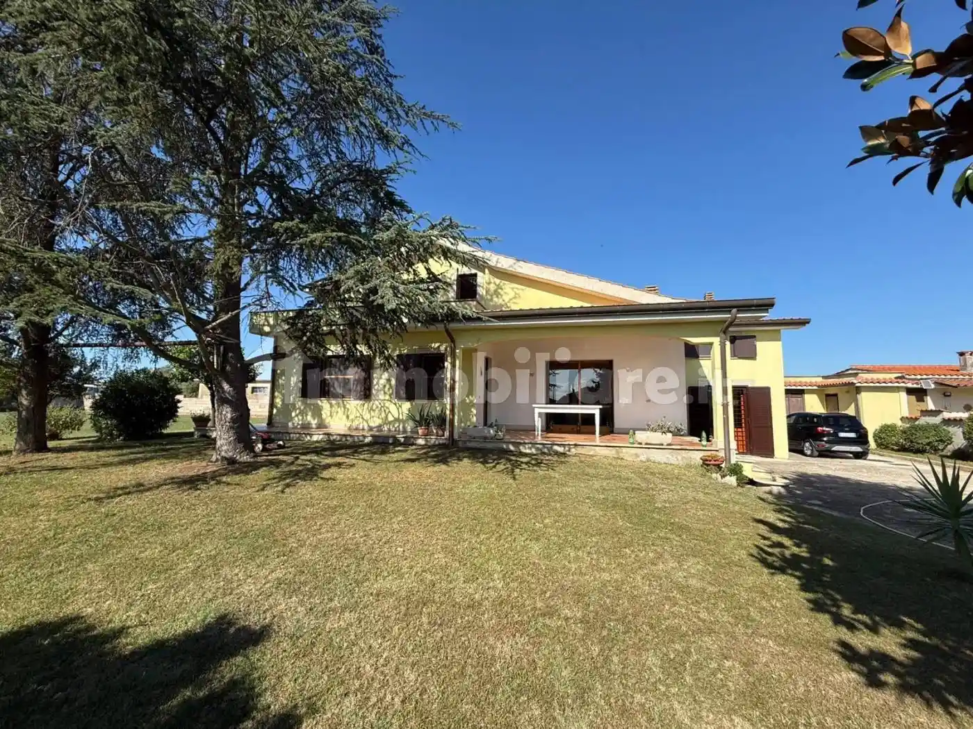 Villa in vendita a Aprilia